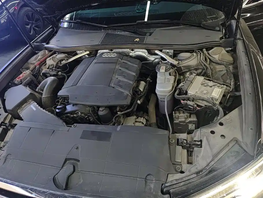 Audi A6L — миниатюра 10