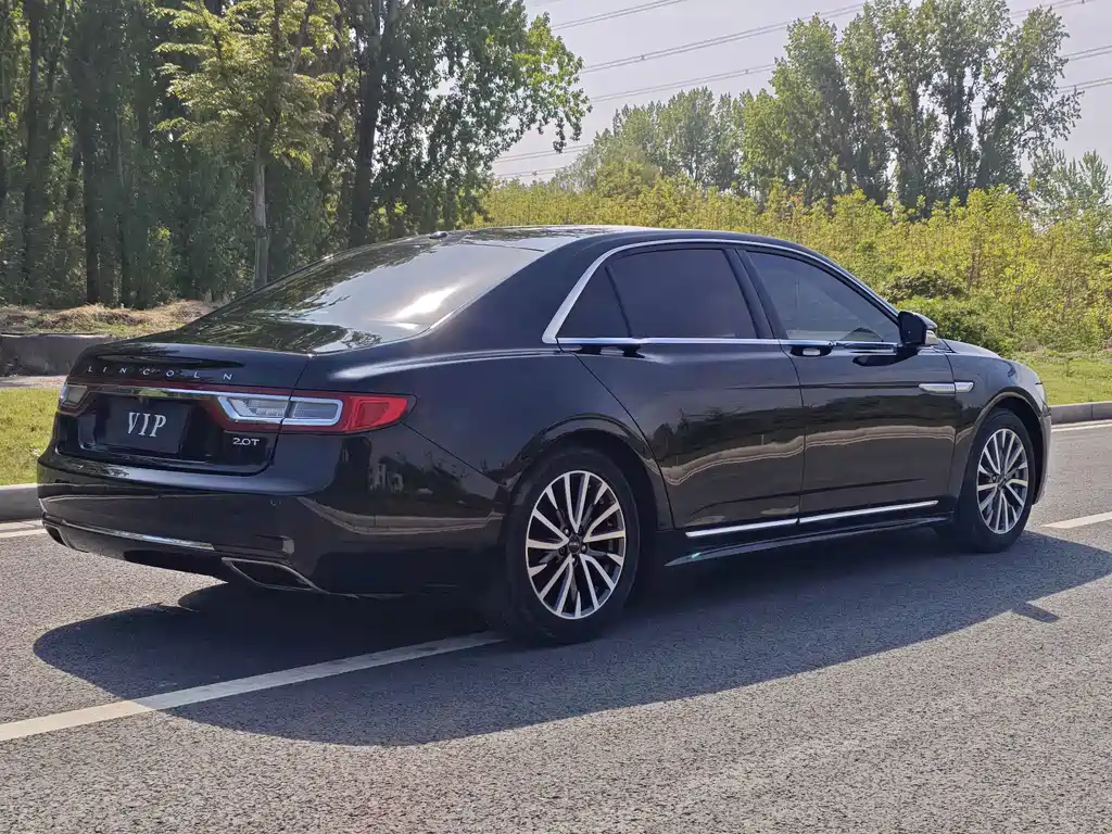 Lincoln Continental — миниатюра 7