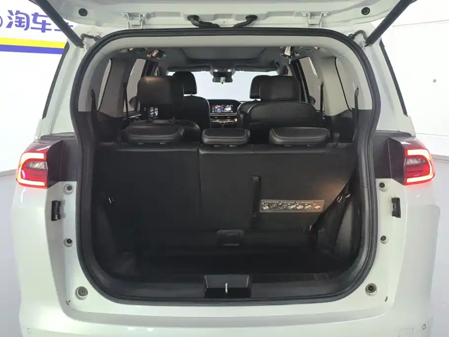 GAC Motor Trumpchi M6 — миниатюра 4