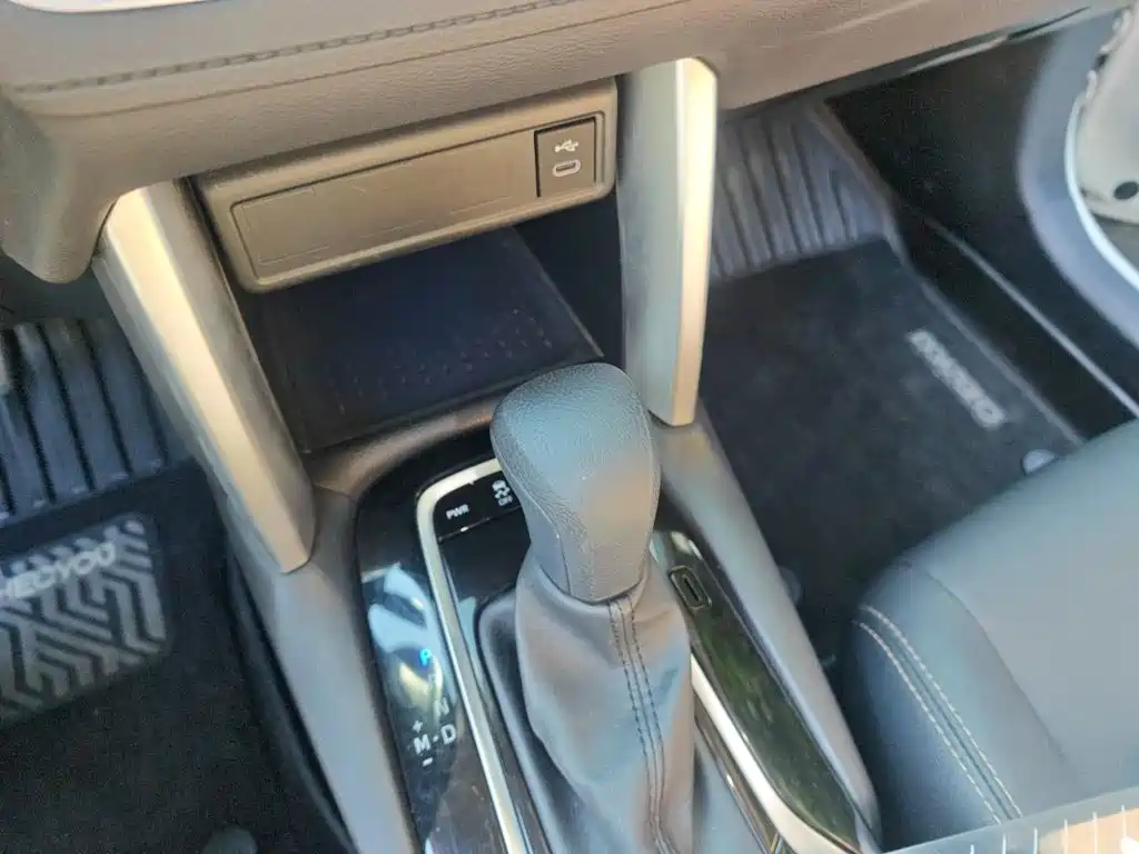 Toyota Frontlander — миниатюра 15