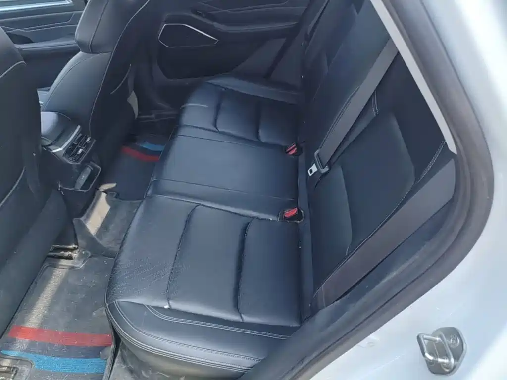 Geely Emgrand — миниатюра 17