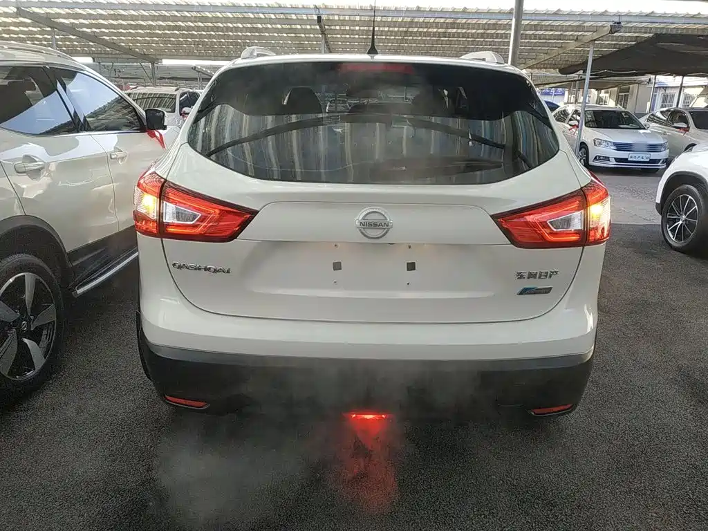 Nissan Qashqai — миниатюра 6