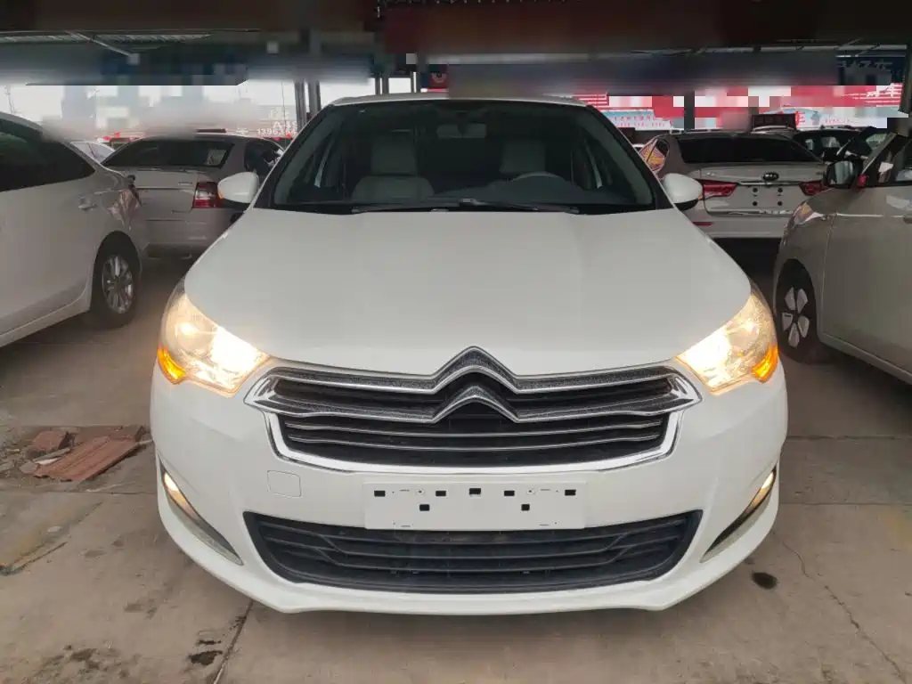 Citroen C4L — миниатюра 3