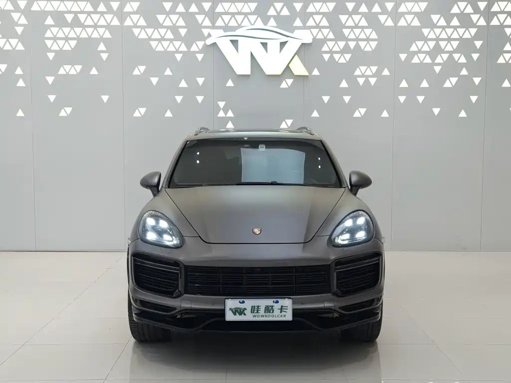 Porsche Cayenne 2012 Cayenne GTS 4.8L