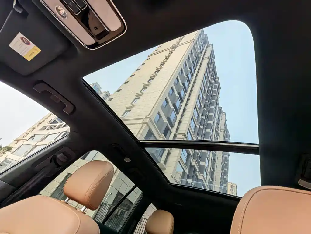 Li Auto ONE 2021 6 мест