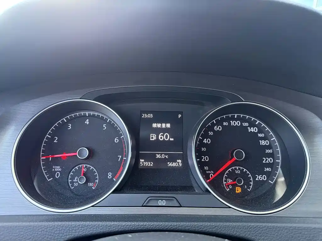 Volkswagen Golf — миниатюра 12