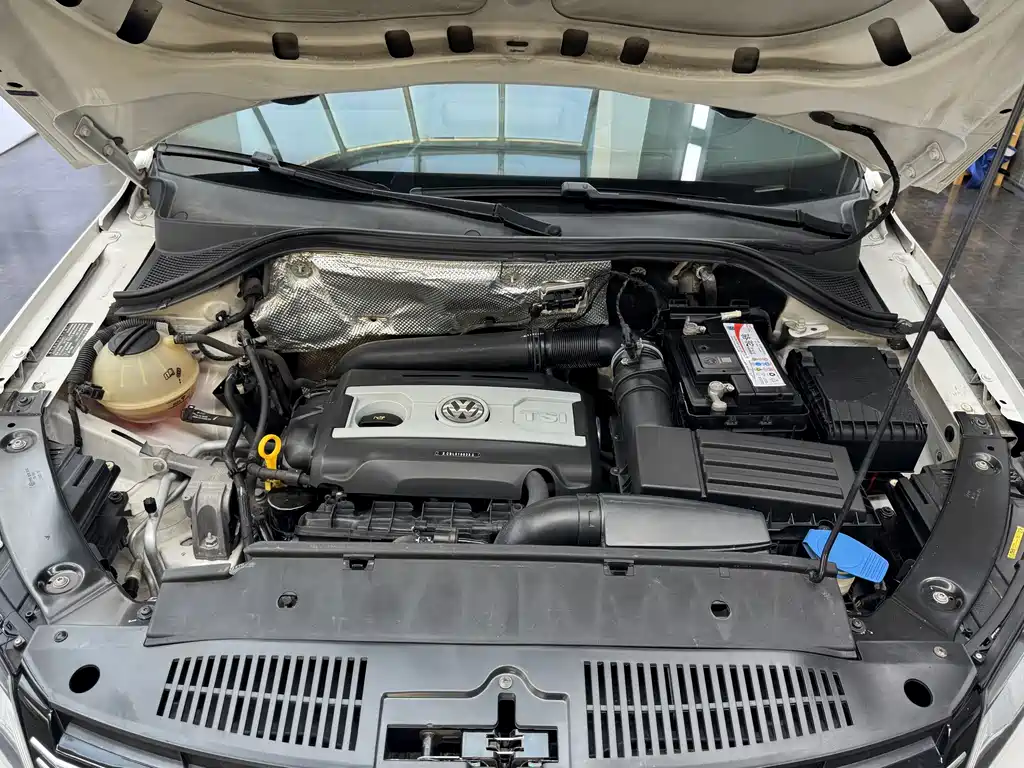 Volkswagen Tiguan — миниатюра 17