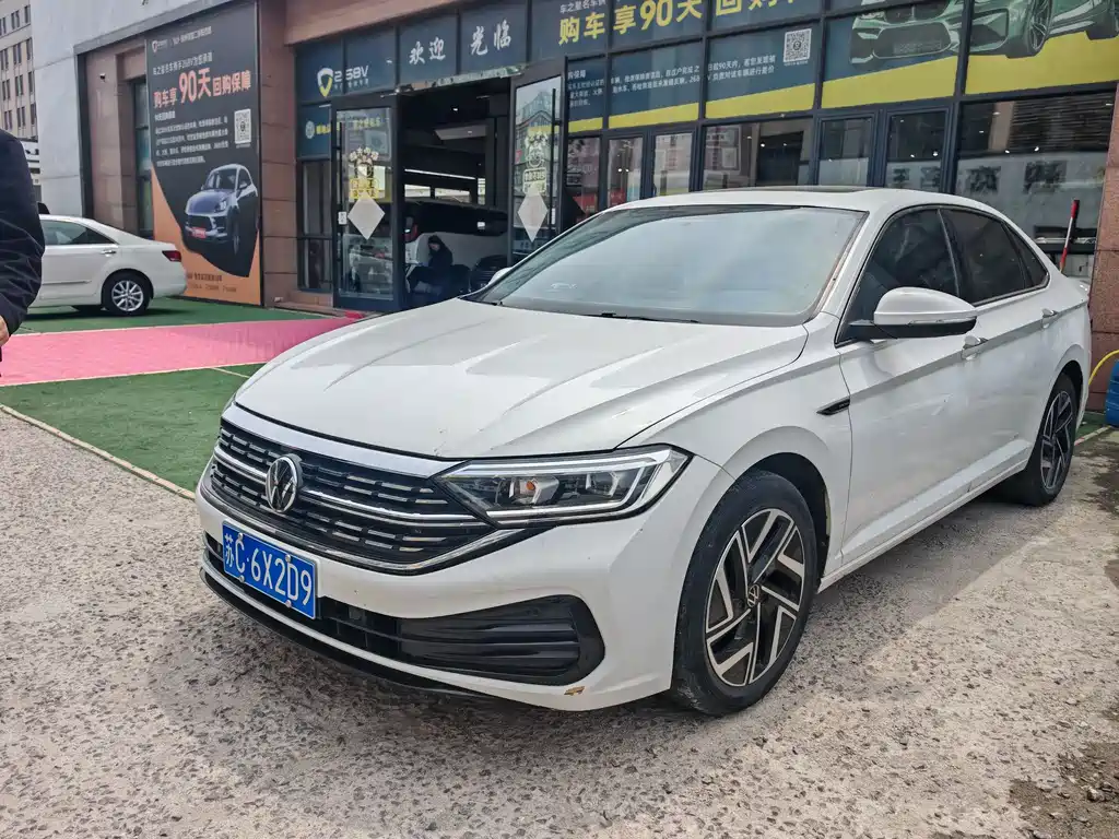 Volkswagen Sagitar 2023