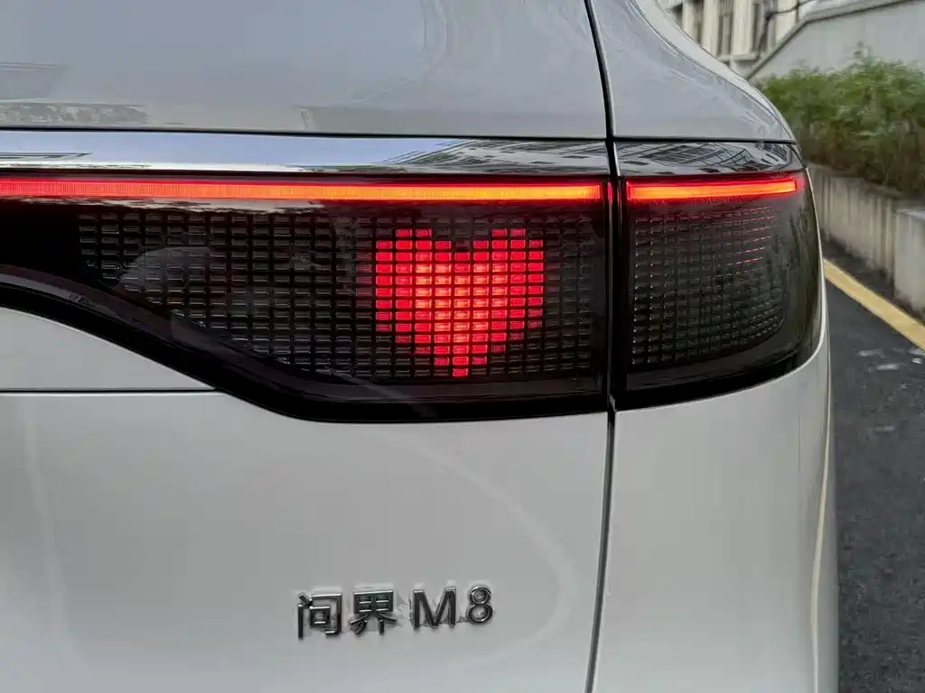 AITO AITO M8 — миниатюра 20