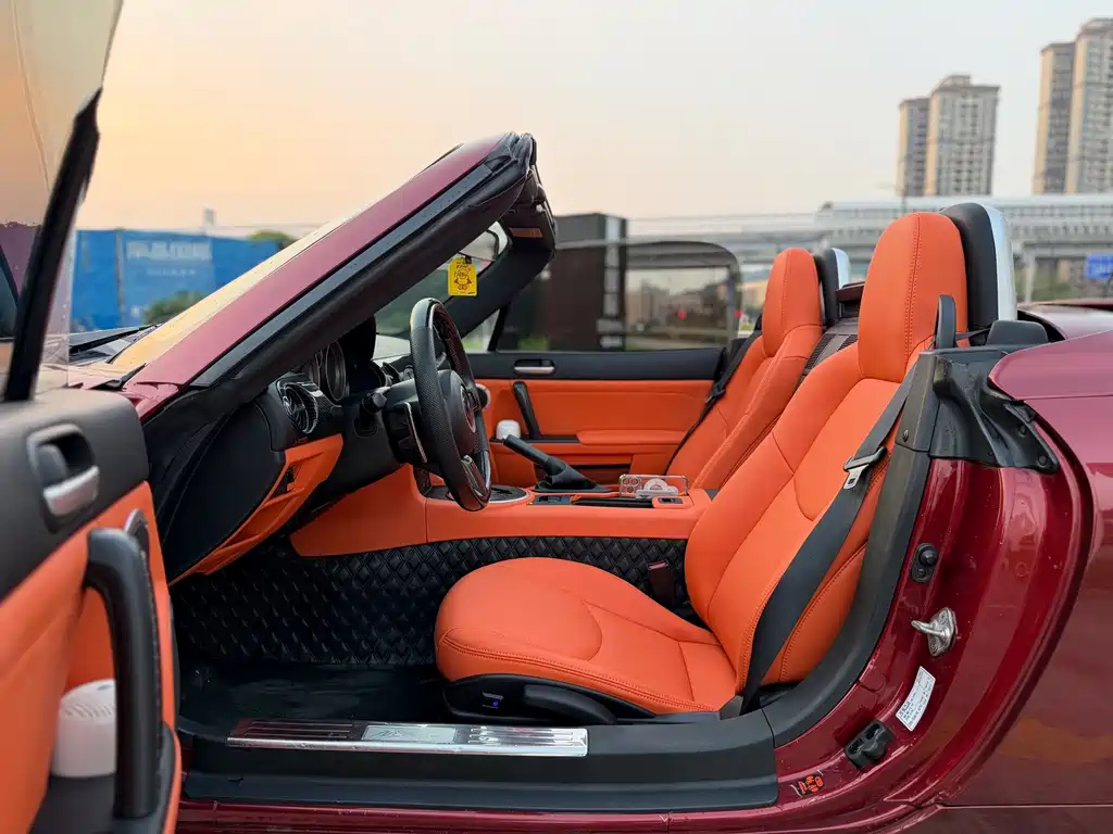 Mazda MX-5 — миниатюра 13