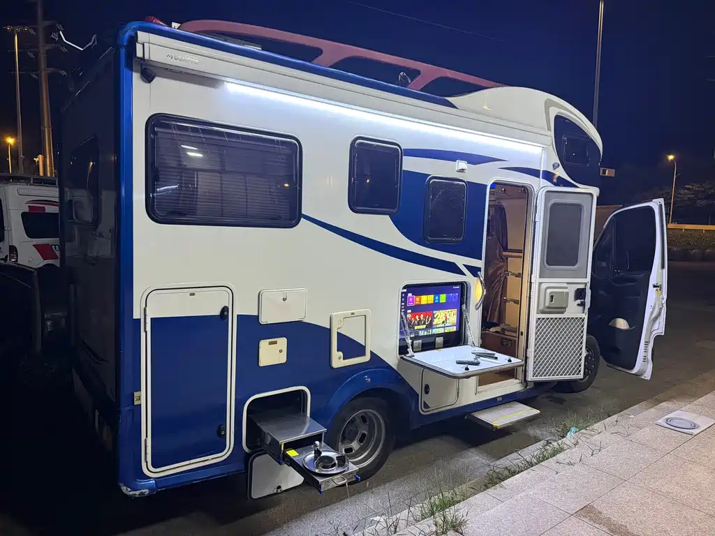 IVECO Ousheng — миниатюра 3