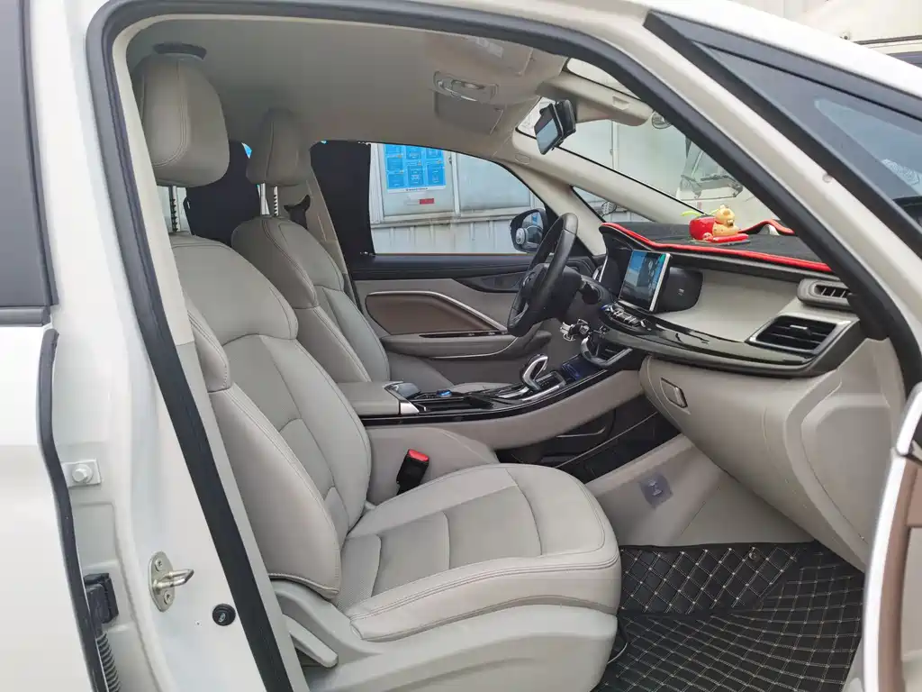 Geely Jiaji 2019 1.5TD MHEV DCT Enjoy