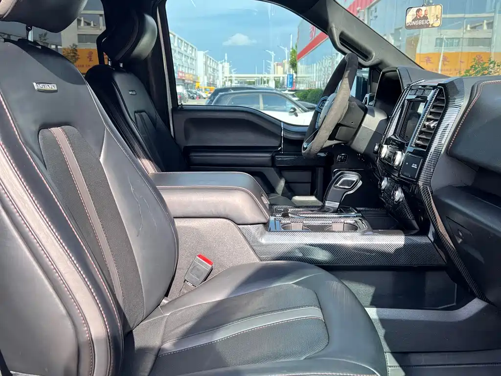 Ford F-150 Raptor — миниатюра 6