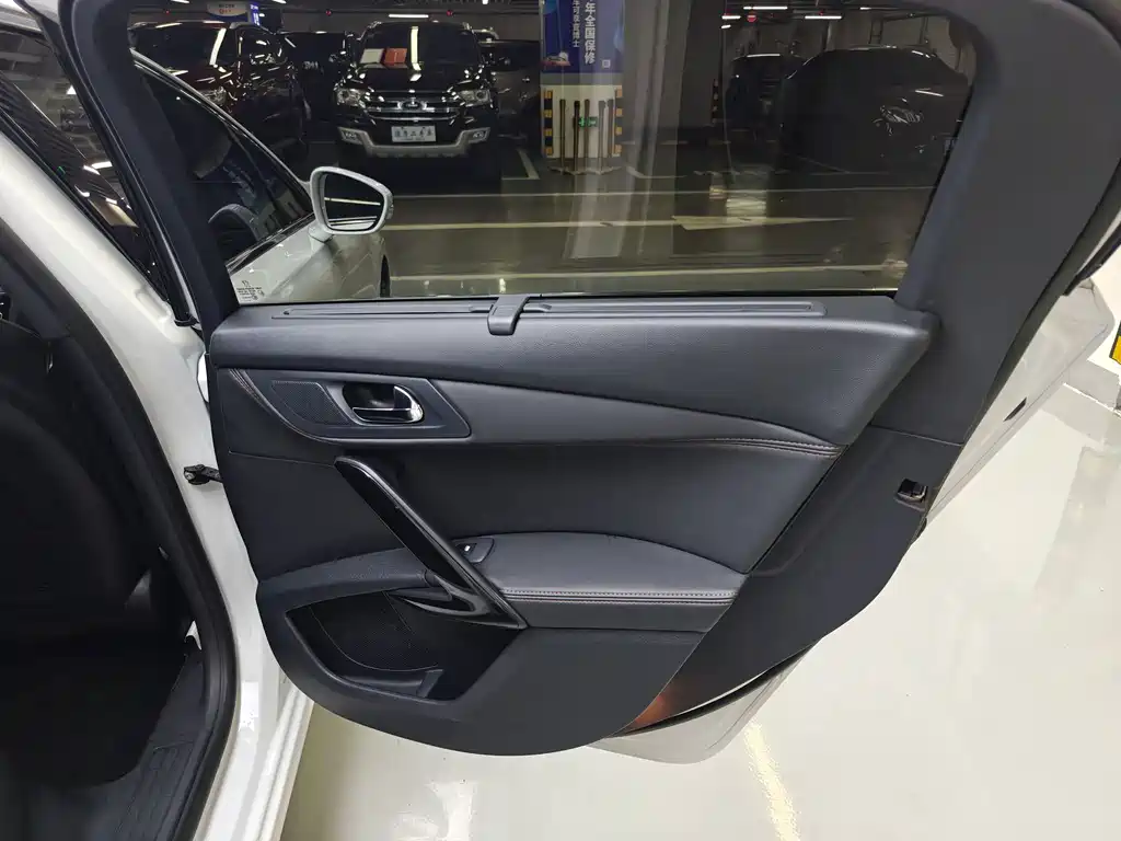 Peugeot 508 — миниатюра 14