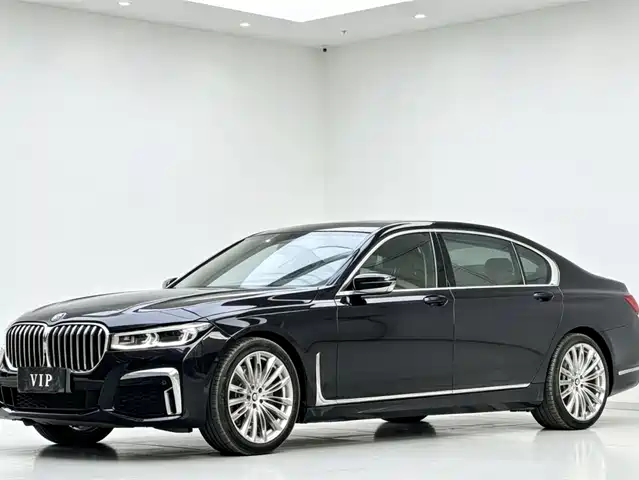 BMW 7-Series 2016 740 Li Leading — фото 1