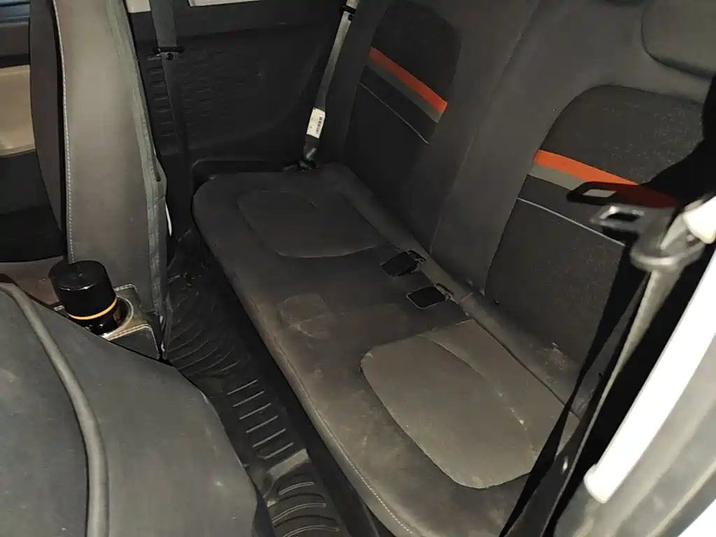 Wuling MINIEV — миниатюра 19