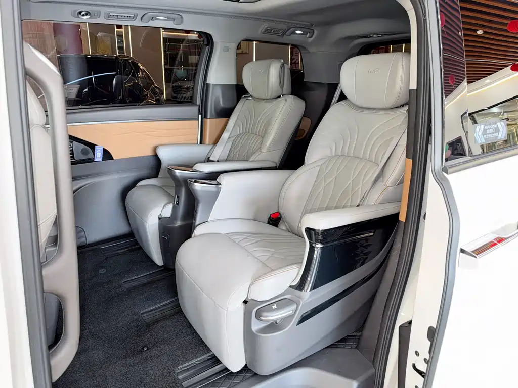 GAC Motor Trumpchi M8 — миниатюра 12