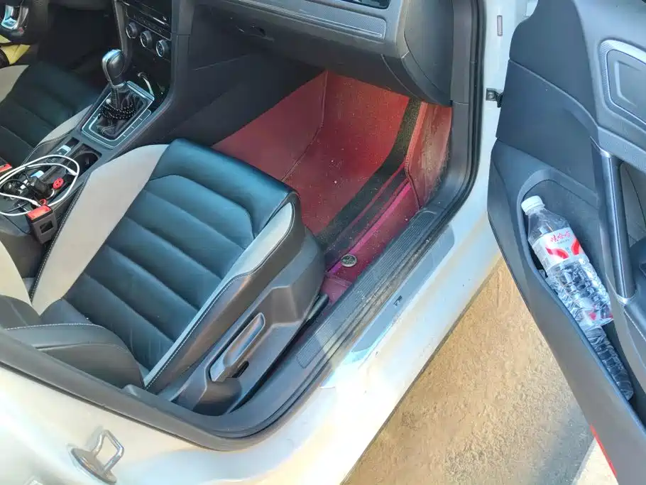 Volkswagen Golf — миниатюра 8
