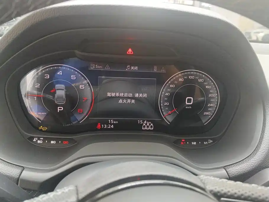 Audi Q2L — миниатюра 14