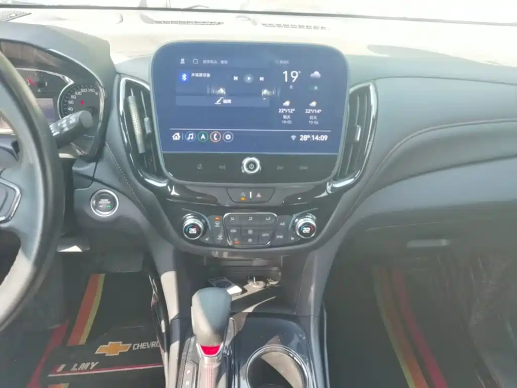 Chevrolet Equinox — миниатюра 9
