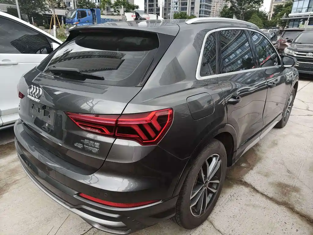 Audi Q3 — миниатюра 4