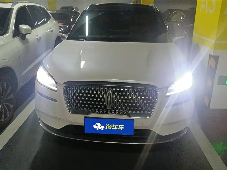 Lincoln Corsair 2022 2.0T