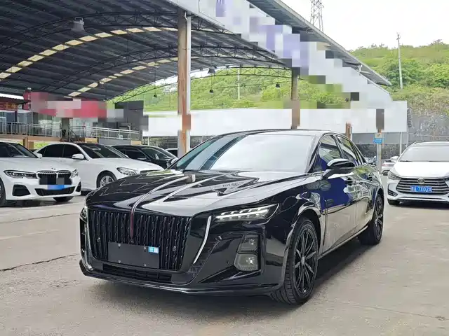 2025 Hongqi H5