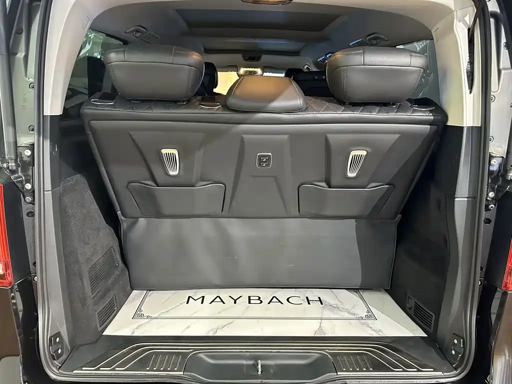 Mercedes-Benz V-Class — миниатюра 12
