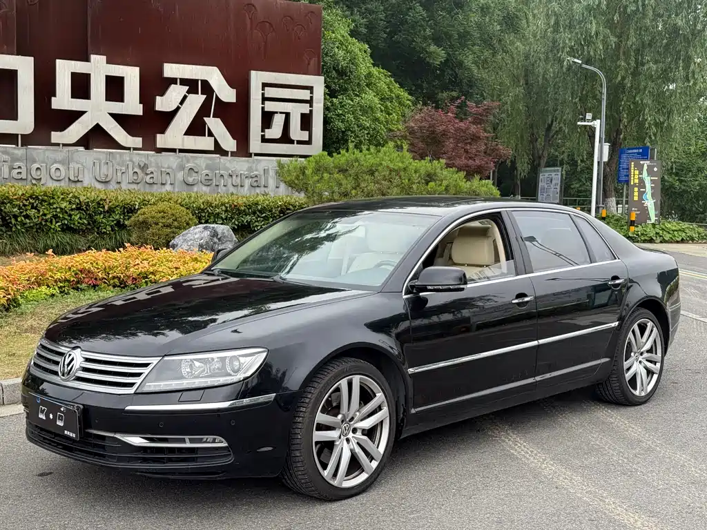 Volkswagen Phaeton 2014