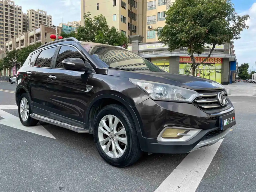 Dongfeng AX7 2015 2.0L AT