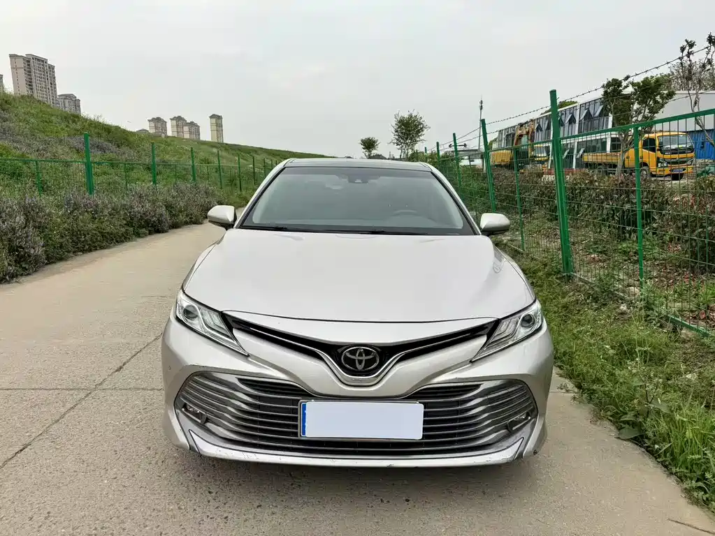 Toyota Camry 2018 2.5G Luxury