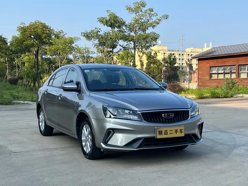 Geely Emgrand — миниатюра 3