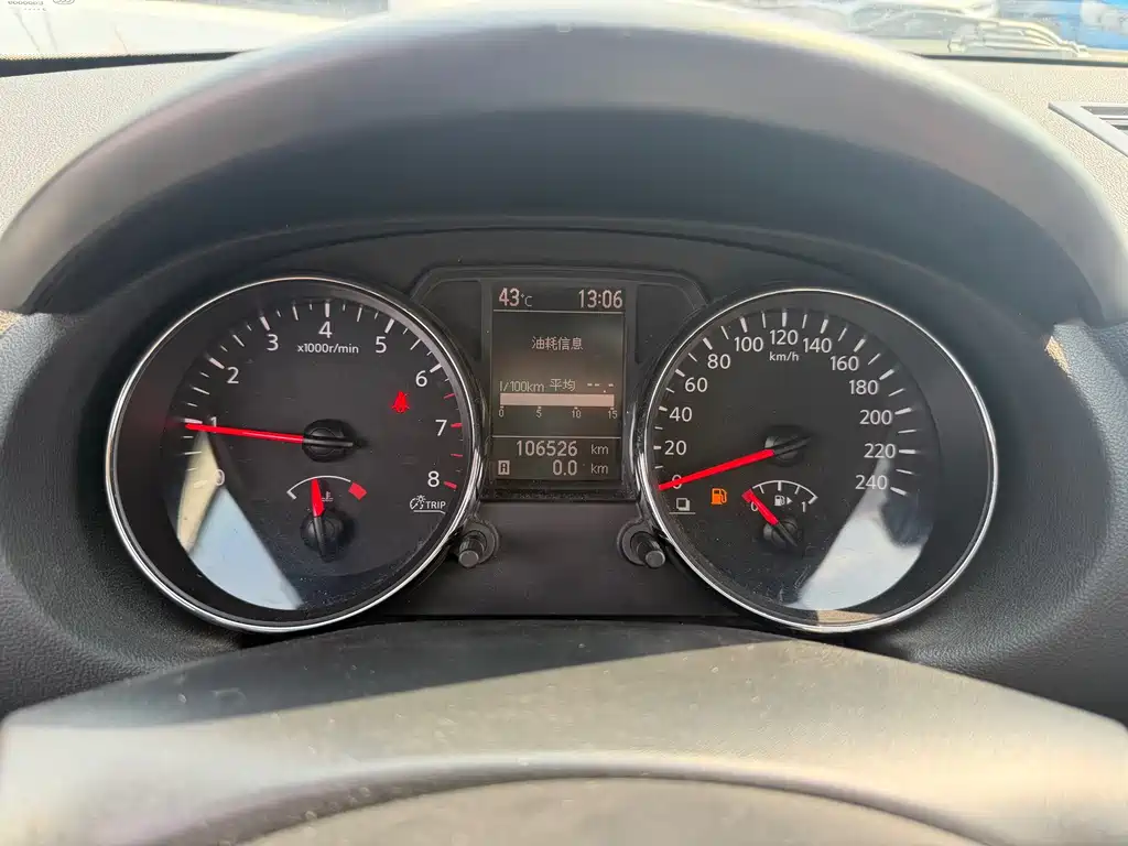 Nissan Qashqai — миниатюра 15