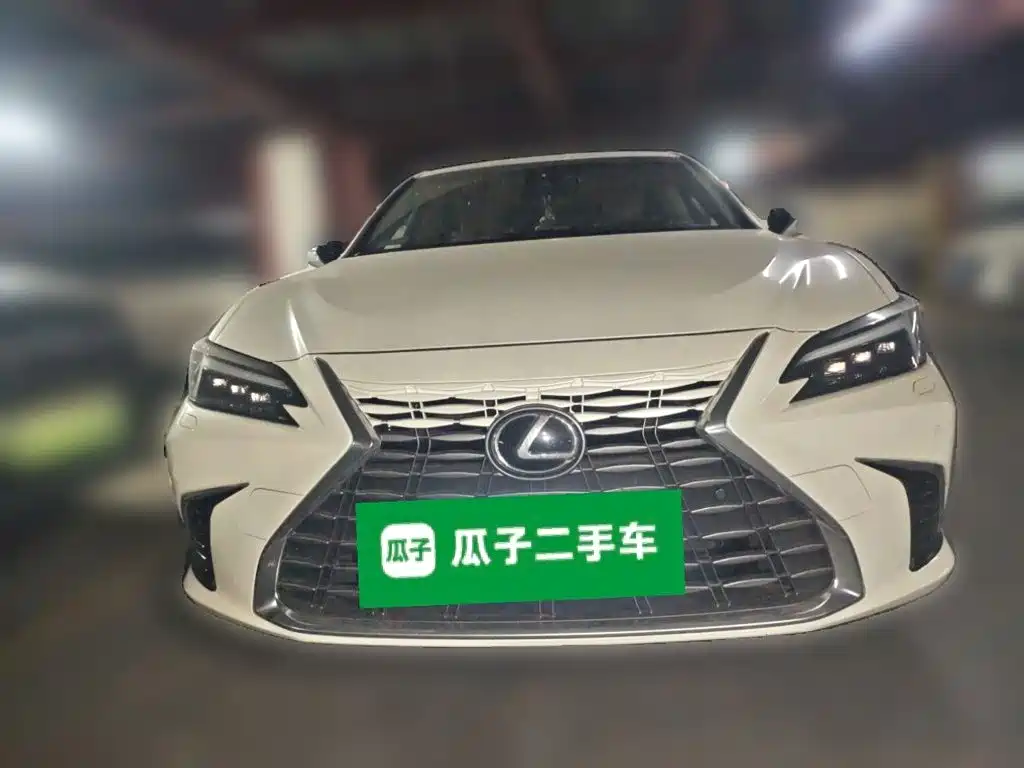 Lexus ES — миниатюра 2