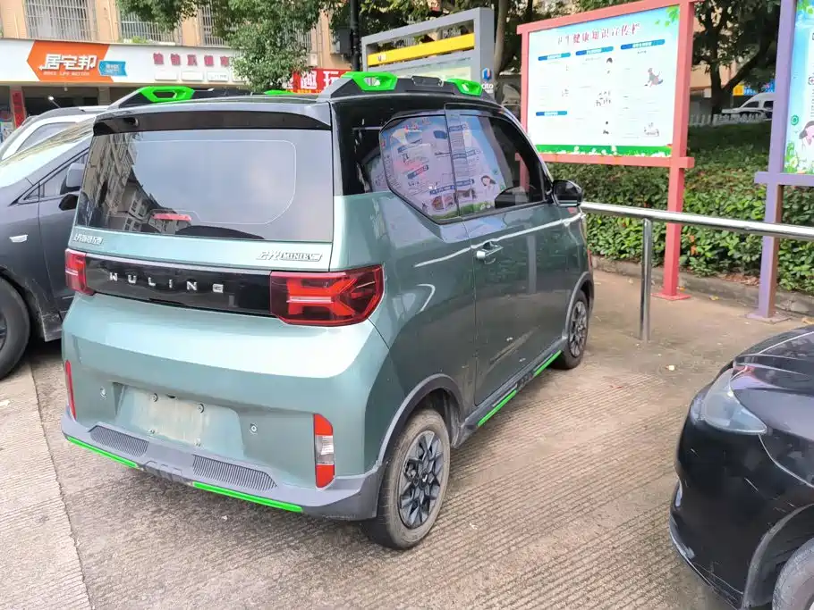 Wuling MINIEV — миниатюра 3