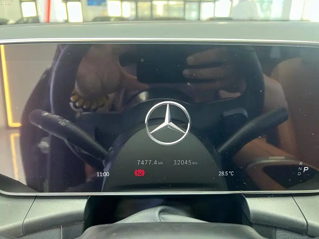 Mercedes-Benz GLC 2024 GLC 260 L 4MATIC 5 мест