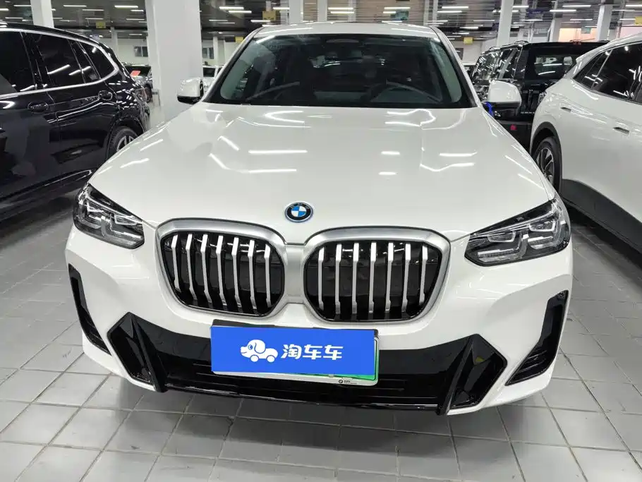 BMW iX3 — миниатюра 2