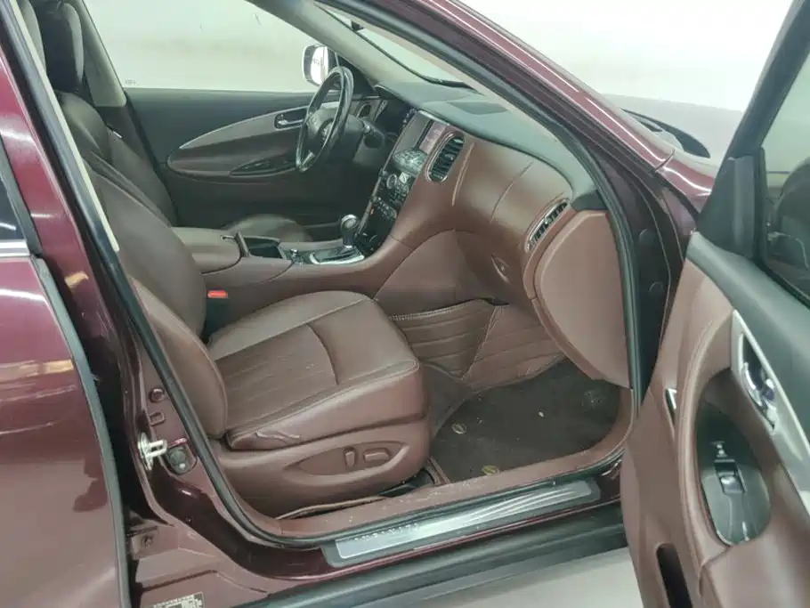 Infiniti QX50 — миниатюра 8
