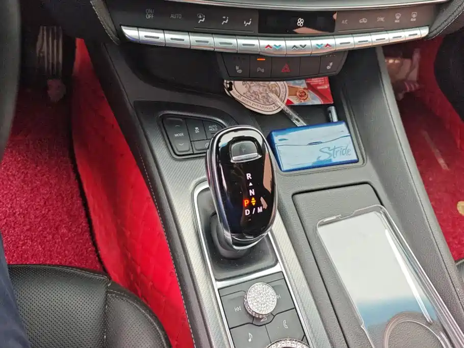 Cadillac CT5 — миниатюра 16
