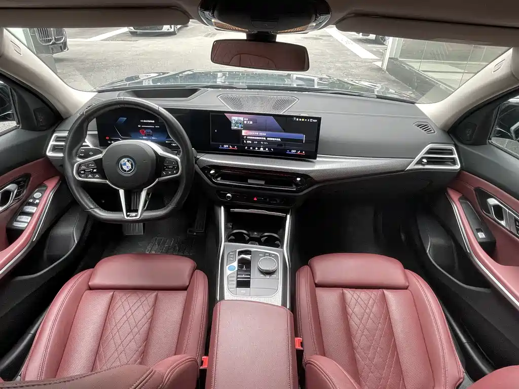 BMW i3 2024 eDrive 40 L Sport