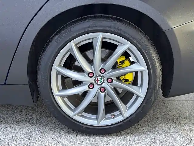 Alfa Romeo Giulia — миниатюра 18