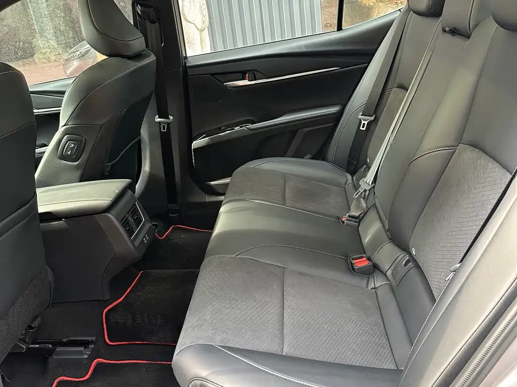 Toyota Camry 2026 2.0HXS Sport Plus