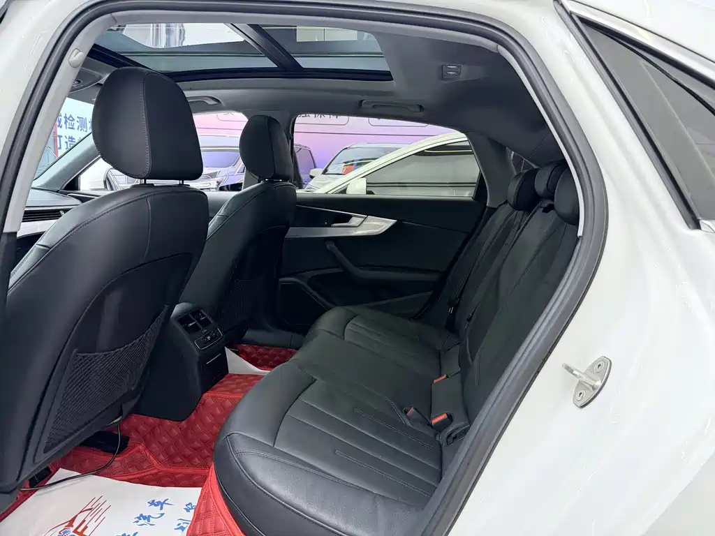 Audi A4L — миниатюра 7