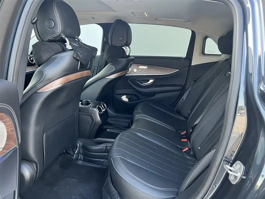 Mercedes-Benz E-Class E 2016 E 300 L Fashion