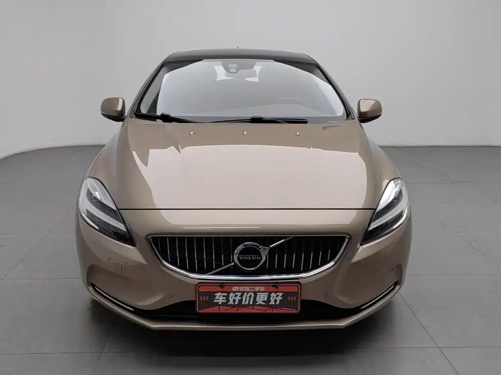 Volvo V40 — миниатюра 3