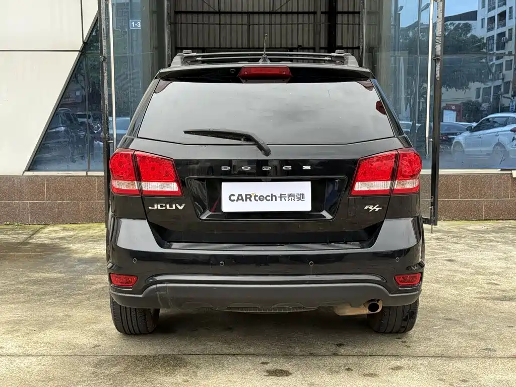 Dodge Journey 2.4L 2WD Touring Edition, фото 13