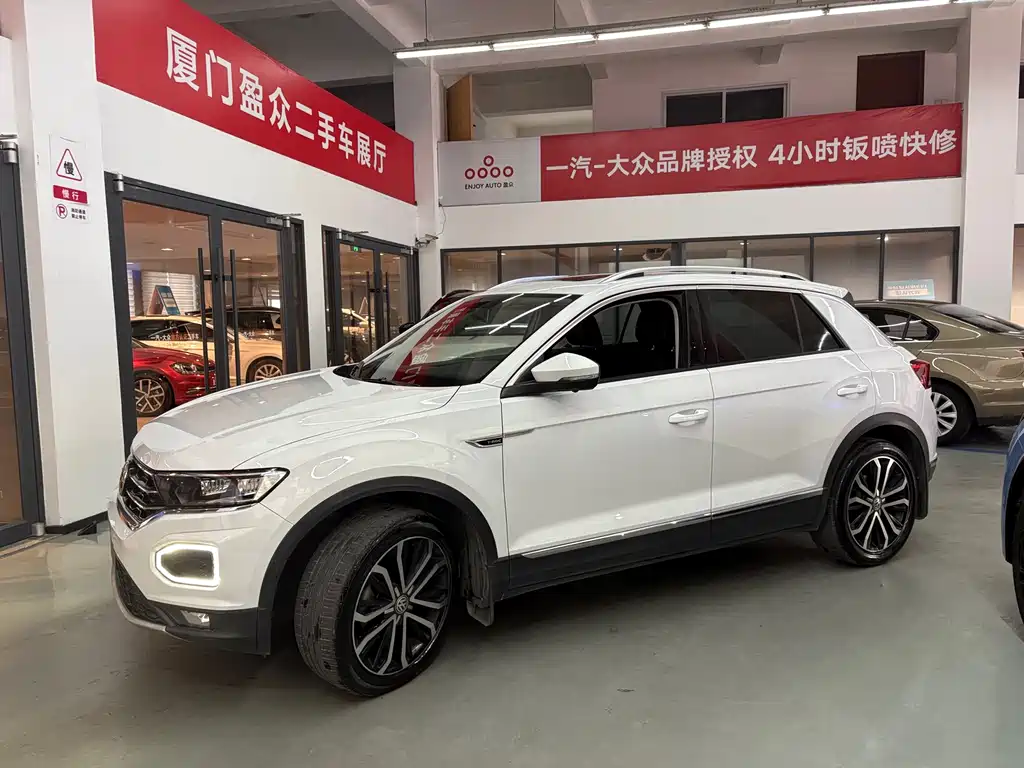 Volkswagen T-Roc — миниатюра 9