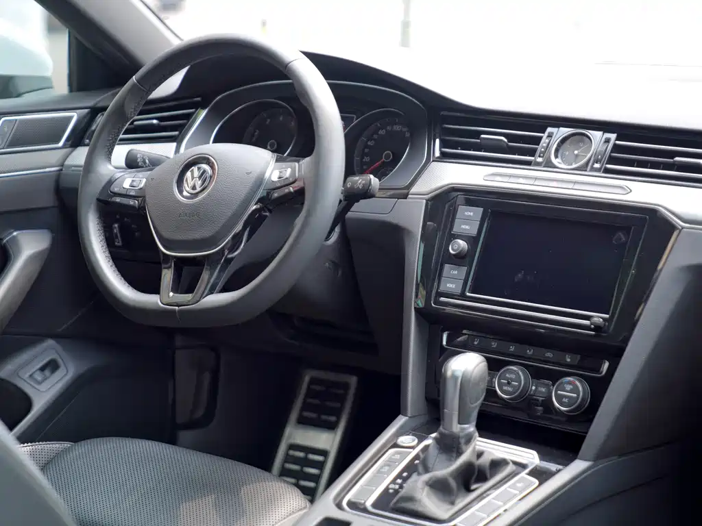 Volkswagen CC — миниатюра 17