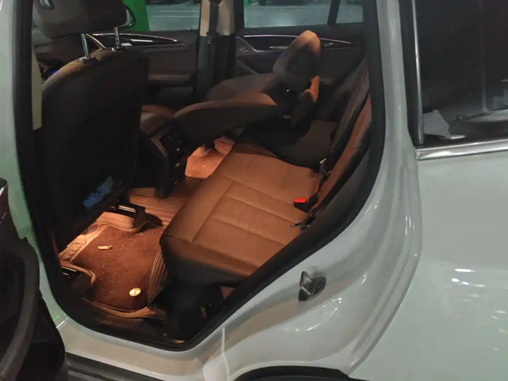 BMW X3 — миниатюра 19