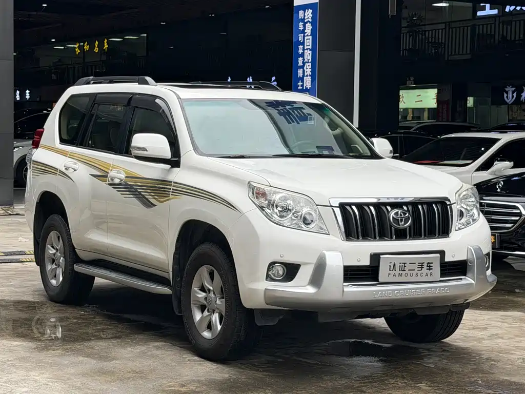 Toyota Prado — миниатюра 3